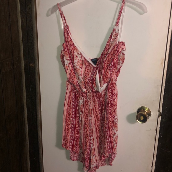 Romper - Picture 1 of 1